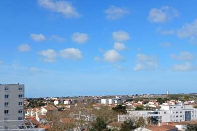Appartement 4 pièces 222600 €
