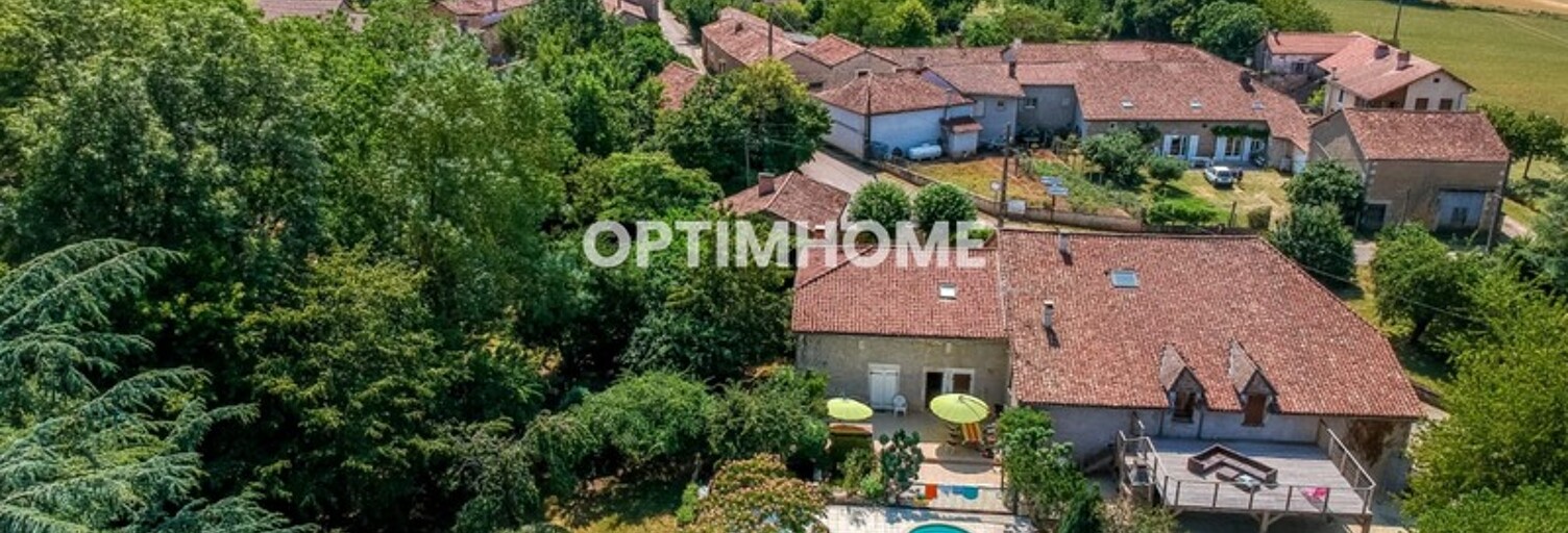 Maison 13 Pièces 400 m² à vendre à Javerlhac-et-la-Chapelle-Saint-Robert (24300)