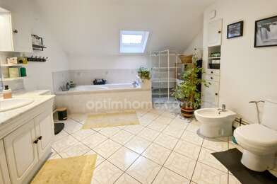 Maison 4 pièces 130000 €