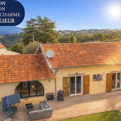 Maison 5 pièces 749000 €