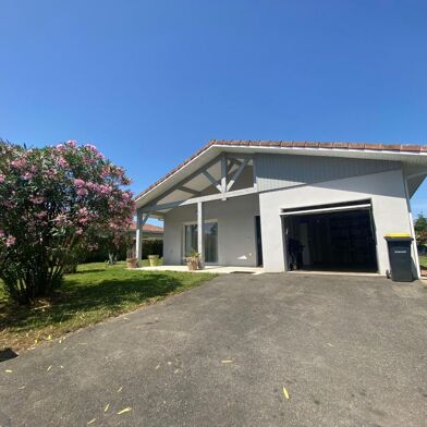 Maison 4 pièces 982 €