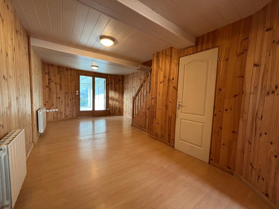 Villa / Maison  T2 à louer Aire-sur-l'Adour 40800