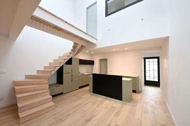 Maison 4 pièces 740000 €