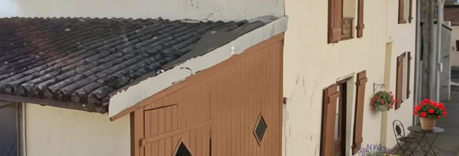 Immeuble  100 m² à vendre à Vittel (88800)