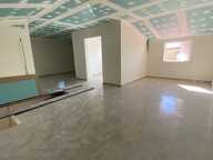 SAINT ANDRE (97440) - Grande maison T5 de surface totale de 200,40 m² (dont dépendance T2 - et Studio), sur terrain de 568 m² — photo 3