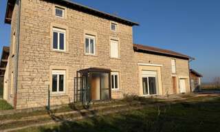 Maison 8 Pièces 200 m² à vendre à Saint-Martin-Belle-Roche (71118)