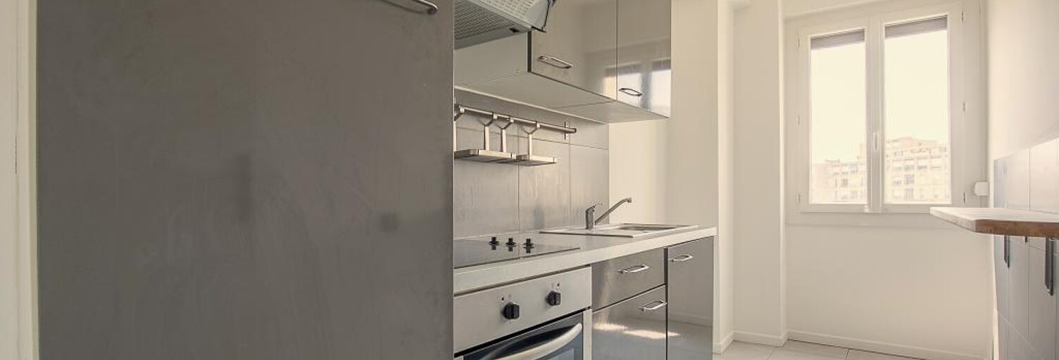 Appartement 3 Pièces 72 m² à louer à Marseille 2 (13002)