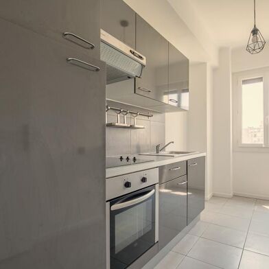 Appartement 3 pièces 1560 €