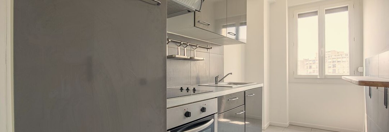 Appartement 3 Pièces 72 m² à louer à Marseille 2 (13002)