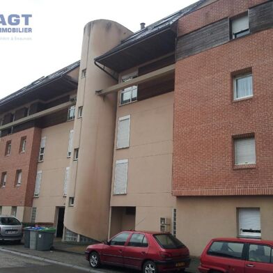 Appartement 3 pièces 751 €