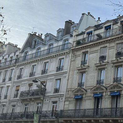 Appartement 2 pièces 2200 €