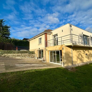 Maison 7 pièces 914900 €