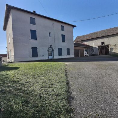 Maison 9 pièces 449000 €