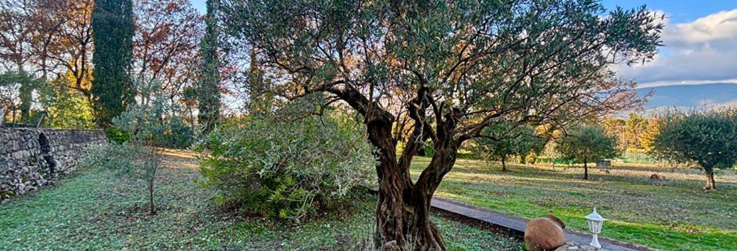 Maison 7 Pièces 230 m² à vendre à Fayence (83440)