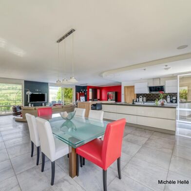 Maison 7 pièces 469000 €