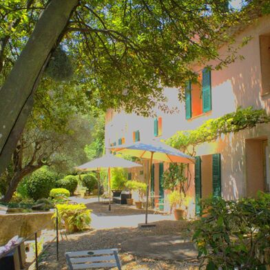 Maison 12 pièces 1650000 €