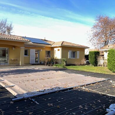 Maison 5 pièces 522900 €