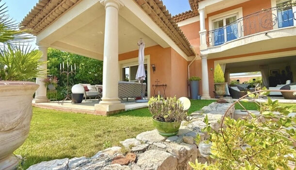 Villa / Maison 6 pièces  à vendre Saint-Raphaël 83700