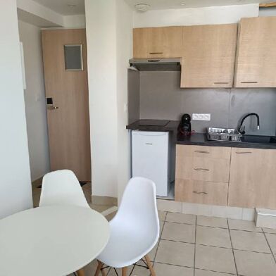 Appartement 1 pièces 598 €