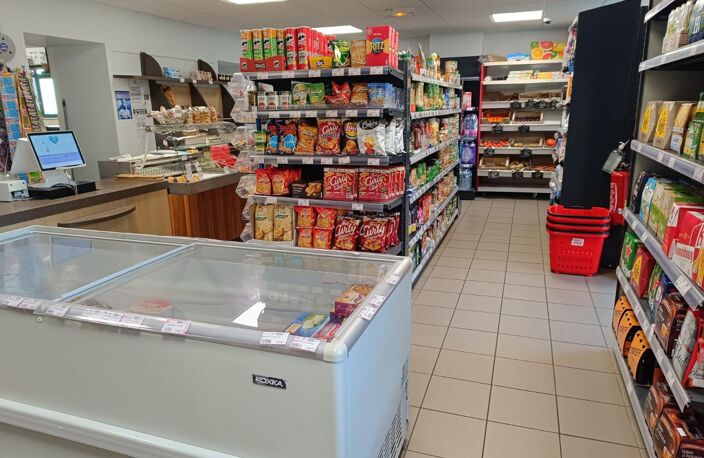 Fond de commerce Bar, Epicerie, Tabac, Jeux, Journeaux — photo 2