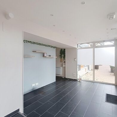 Immeuble  136000 €