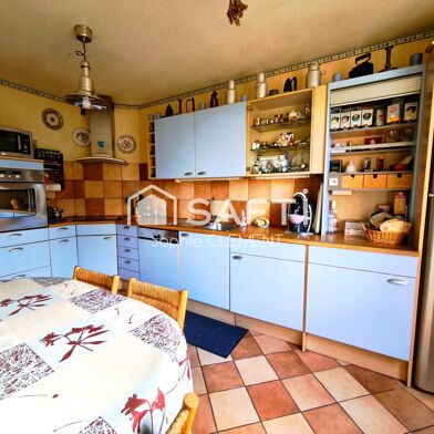 Appartement 4 pièces 239600 €