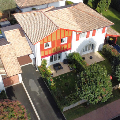Maison 6 pièces 549000 €