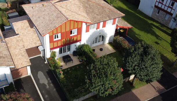 Villa / Maison 6 pièces  à vendre Urrugne 64122