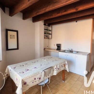 Appartement 4 pièces 134000 €