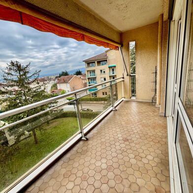 Appartement 3 pièces 143000 €