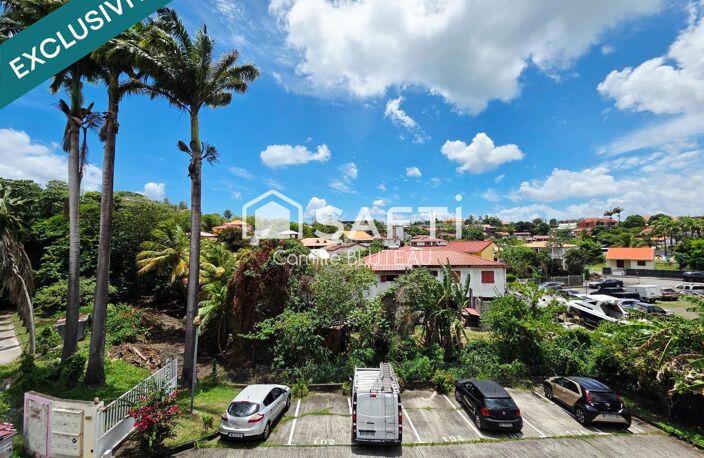 T3 avec terrasse et parking au cœur des Trois-Îlets — photo 2