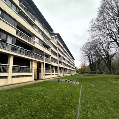 Appartement 4 pièces 158350 €