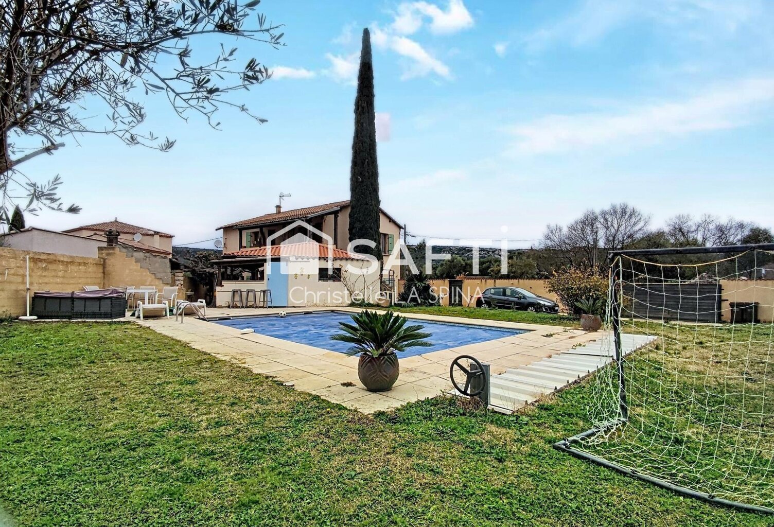 Deux habitations au charme provençal, modernité et volumes pour vivre ensemble autrement — photo 1