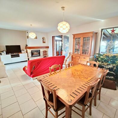 Maison 6 pièces 379500 €