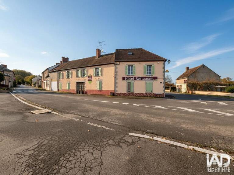 Vente Hôtel-restaurant 550 m&sup2; — photo 1