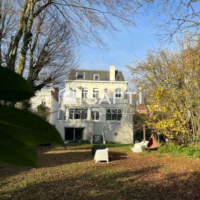 Maison 10 pièces 560000 €