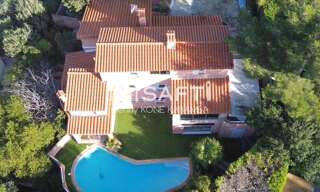 Maison 7 Pièces 198 m² à vendre à La Seyne-sur-Mer (83500)