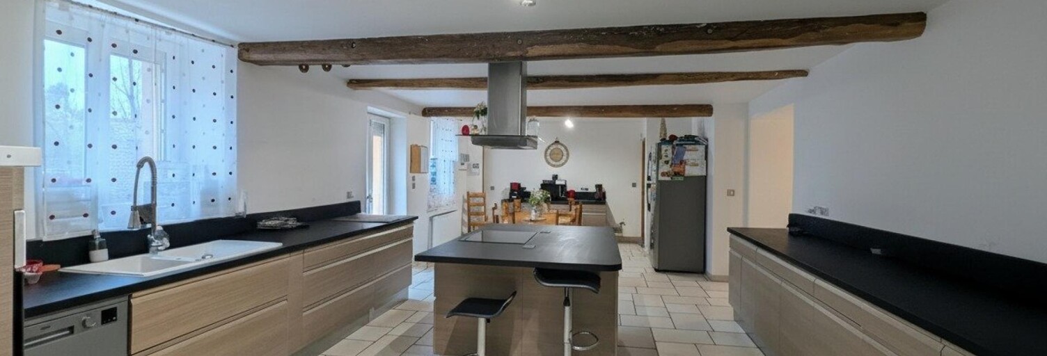 Maison 20 Pièces 429 m² à vendre à Beauvais (60000)