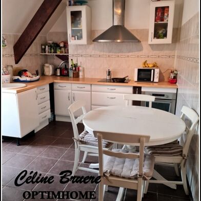 Appartement 3 pièces 126000 €