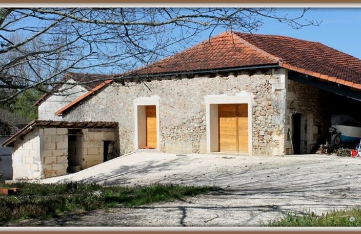 ensemble de 2 maisons en pierre + grand terrain — photo 2