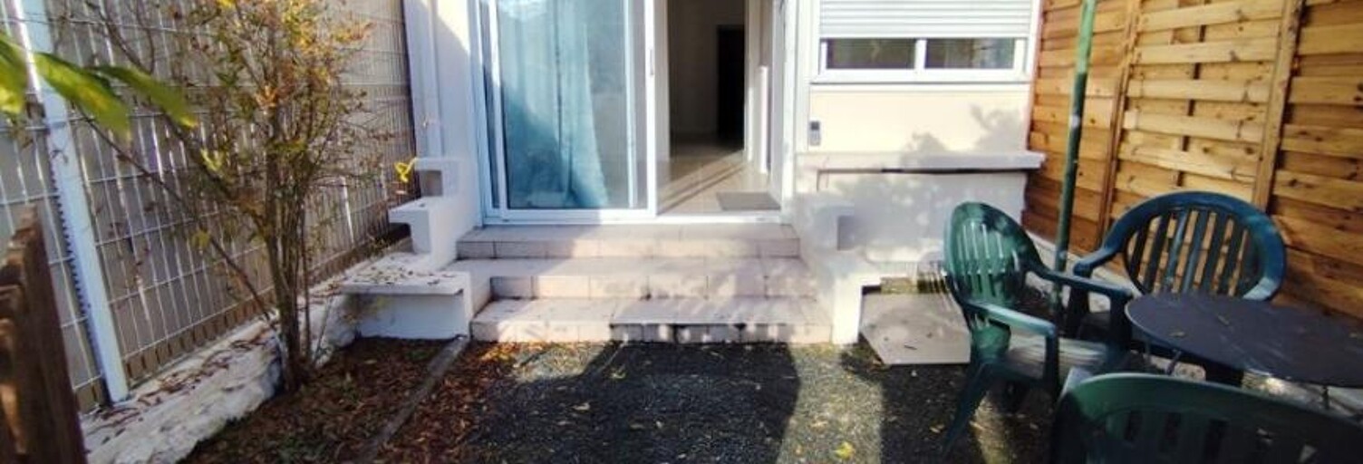 Maison 3 Pièces 80 m² à louer à Saint-Yzan-de-Soudiac (33920)