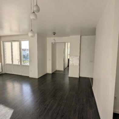 Appartement 4 pièces 840 €