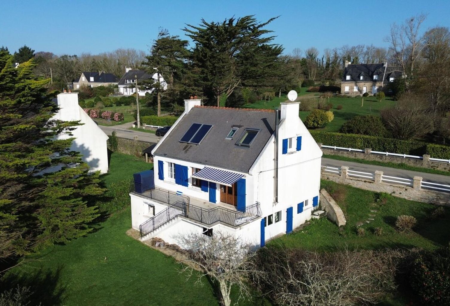 Maison À Vendre — photo 1