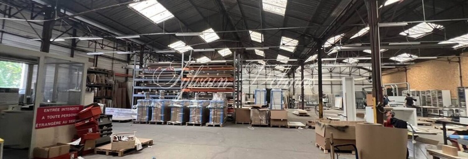 Local industriel  4800 m² à vendre à Amboise (37400)