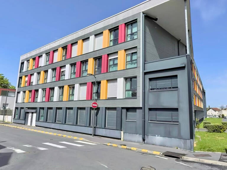 Appartement : investissement studio au sein d'une résidence réservée aux étudiants, à REIMS (51) — photo 1