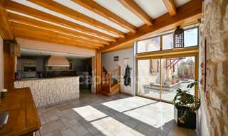 Maison 6 Pièces 193 m² à vendre à Virigneux (42140)