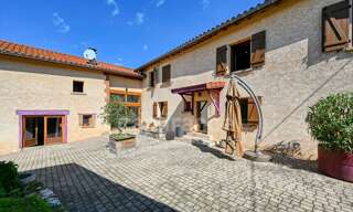 Maison 6 Pièces 193 m² à vendre à Virigneux (42140)