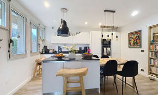 Appartement 5 Pièces 134 m² à vendre à Ferney-Voltaire (01210)