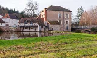 Maison 10 Pièces 295 m² à vendre à Ozolles (71120)