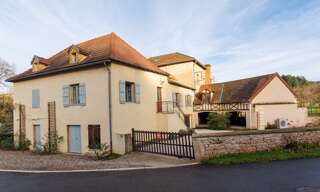 Maison 10 Pièces 295 m² à vendre à Ozolles (71120)